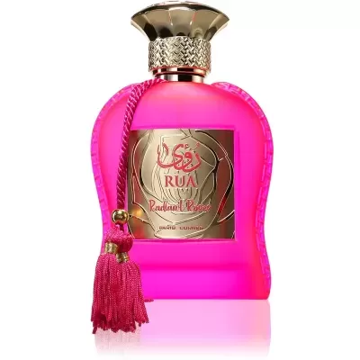 Frasco de perfume rosa com tampa dourada e etiqueta metálica