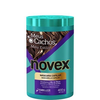 Frasco verde água com tampa roxa de máscara capilar Novex Meus Cachos