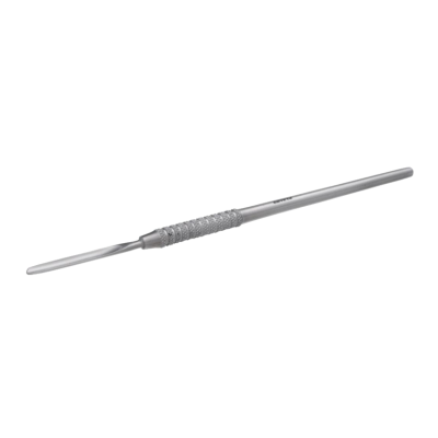 Ponteira metálica para cutículas, dupla com superfície prateada e textura estriada.