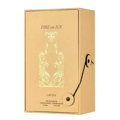 Caixa de perfume castanha com decoração dourada e texto Fire on Ice