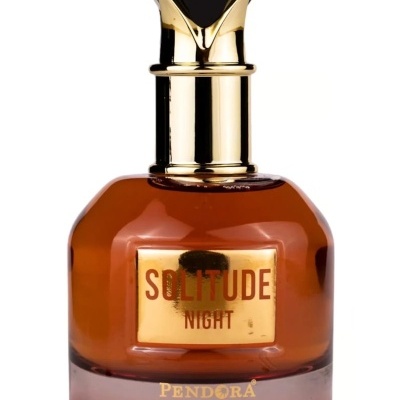 Frasco de perfume Solitude Night da Pendora Scents
