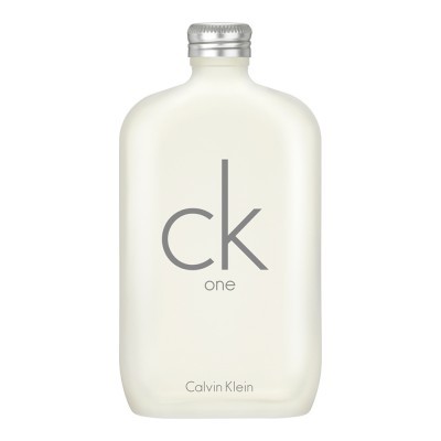 Frasco branco fosco de perfume Calvin Klein ck one com tampa prateada