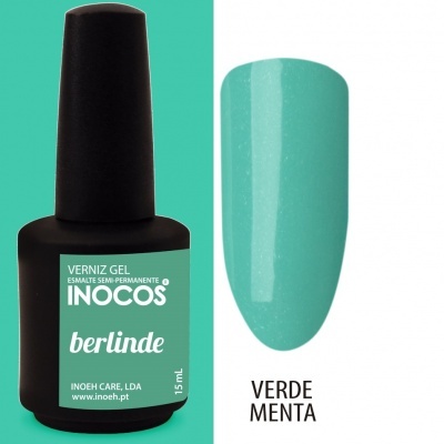 Frasco de verniz gel INOCOS verde menta ao lado de amostra da cor