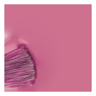 Objetos com fios finos rosa sobre fundo rosa