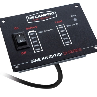 Painel preto de inversor MC CAMPING com interruptor e indicadores