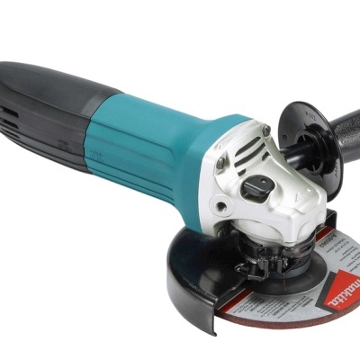 Esmerilhadora elétrica com disco abrasivo Makita