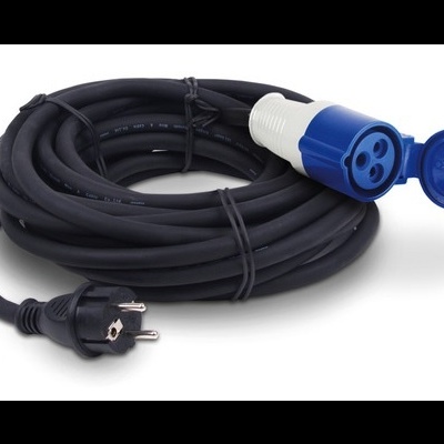 Mangueira elétrica preta enrolada com ficha macho preta e ficha fêmea azul com tampa.