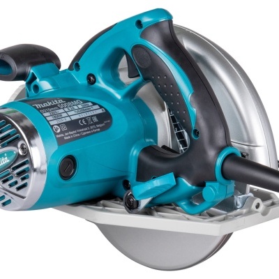 Serra circular elétrica Makita azul turquesa e preta com disco metálico