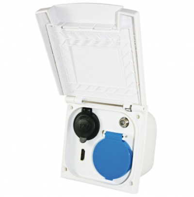 Tomada elétrica 12V e tomada azul numa caixa branca com tampa aberta