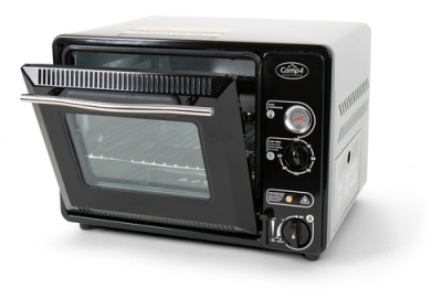 Forno elétrico compacto preto e branco com porta de vidro aberta