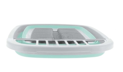 Escorredor de loiça cinza e verde-água em fundo branco