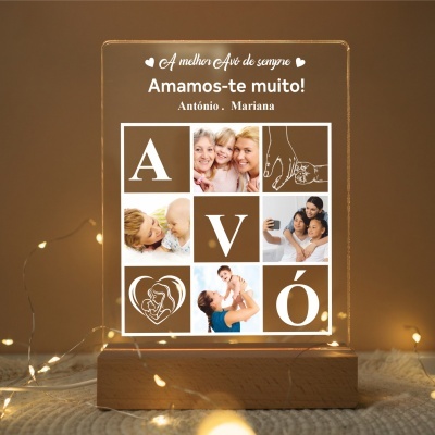 Pendente de acrílico transparente com base de madeira e texto personalizado para a melhor Avó de sempre, com fotos e ilustrações, decorado com luzes.