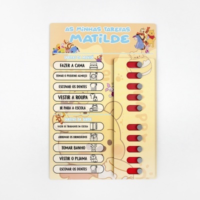 Quadro de tarefas infantil Winnie the Pooh com listas e sliders vermelhos