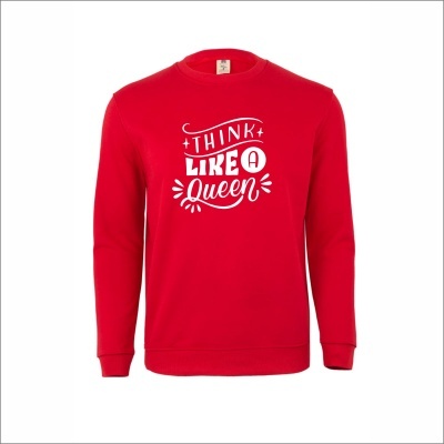 Sweatshirt vermelha com texto branco THINK LIKE A Queen