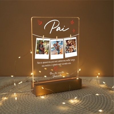 Placa acrílica iluminada com fotos e texto dedicado ao pai