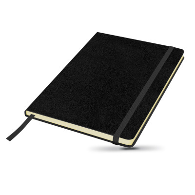 Caderno preto com elástico preto e páginas com bordas amarelas.