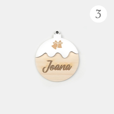 Enfeite de Natal em madeira com nome Joana
