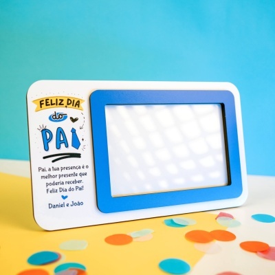 Moldura de fotografia para Dia do Pai com texto e ilustrações coloridas