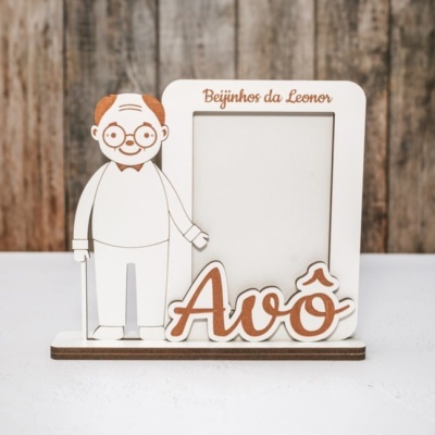 Porta-fotos decorativo com figura de avô e texto Avô em madeira