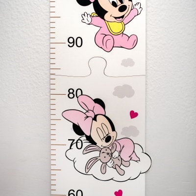 Régua de medição infantil com personagens Minnie da Disney e números 60 a 90