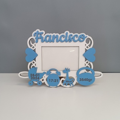 Moldura branca e azul com nome Francisco e dados de nascimento
