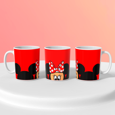 Três canecas vermelhas com estampa da Minnie Mouse