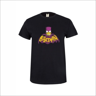 T-shirt preta com estampa da personagem Bartman dos Simpsons e escrita BARTMAN em amarelo.