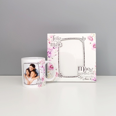 Caneca e moldura para fotografia com flores e texto de Dia da Mãe