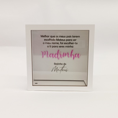 Quadro branco com mensagem em português para madrinha