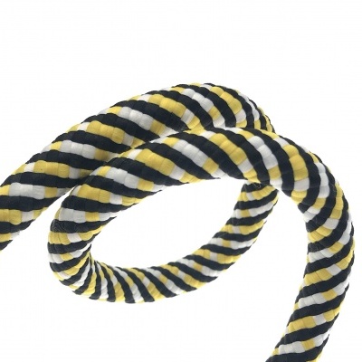 Corda trançada preta, branca e amarela em laçada