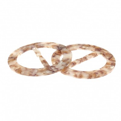 Conjunto de dois anéis de plástico bege marmoreado