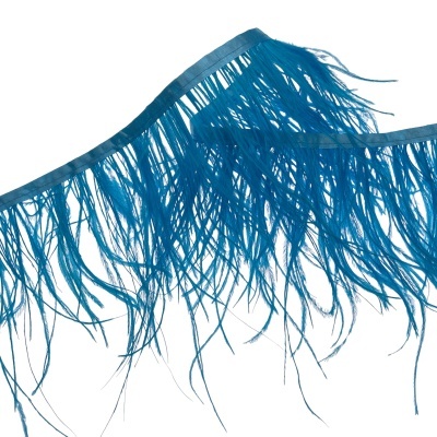 Franja decorativa azul com fios finos e compridos