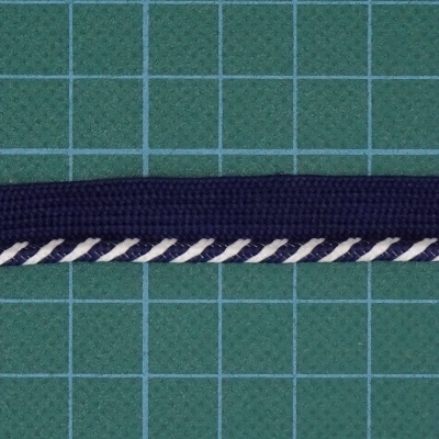 duas fitas decorativas em fundo verde com grade branca