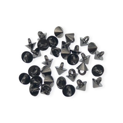 Conjunto de tachas metálicas pretas cónicas com base circular