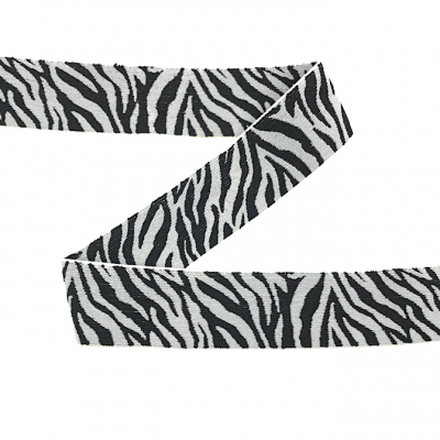 Fita zebrada preta e branca com padrão zebrado textil