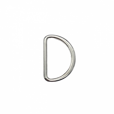 Argola metálica em forma de D prateada