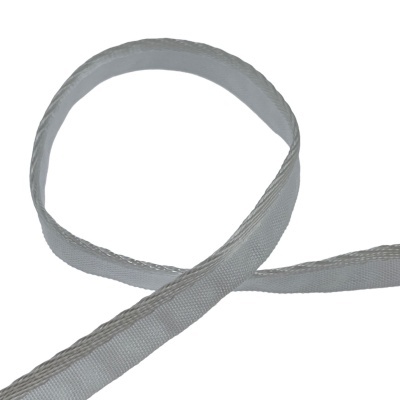 Fita texturada branca com bordas reforçadas