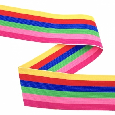 Faixa elástica colorida com riscas horizontais em diversas cores