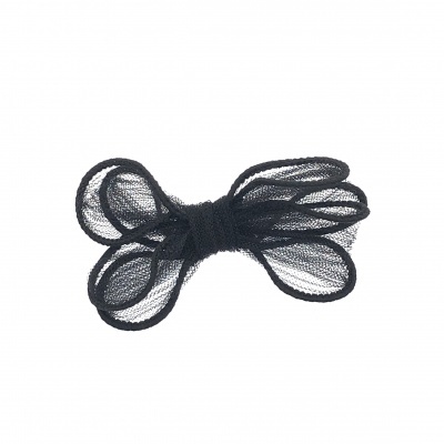 Laço de fita preta em tecido de malha