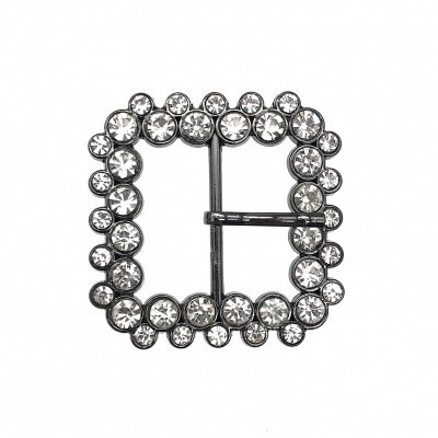 Fivela quadrada prateada com pedras brilhantes e pino central