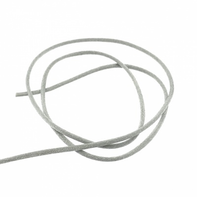 Cordão cinza claro em fundo branco