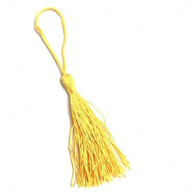 Pendente amarelo de fios de tecido com argola