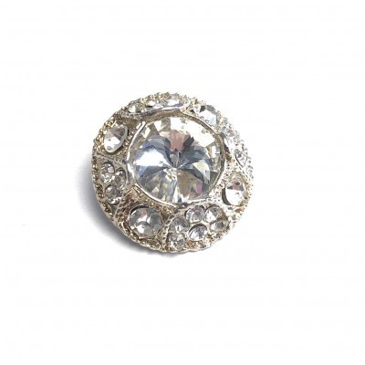 Botão redondo prateado com cristais transparentes