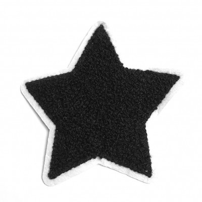 Aplicação em estrela preta com borda branca e textura felpuda