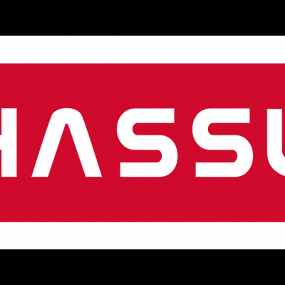 Logotipo HASSU em vermelho com texto preto