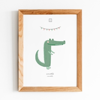 quadro com ilustração de crocodilo verde com moldura de madeira
