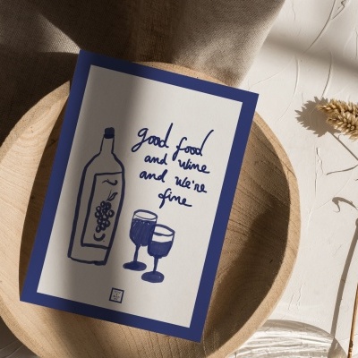 Cartão ilustrado com garrafa e taças de vinho e texto manuscrito