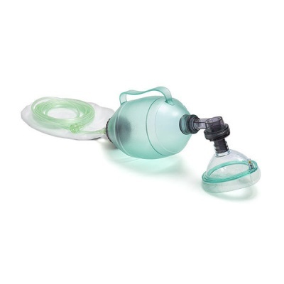 Ambu resuscitador manual verde com máscara transparente e tubo verde