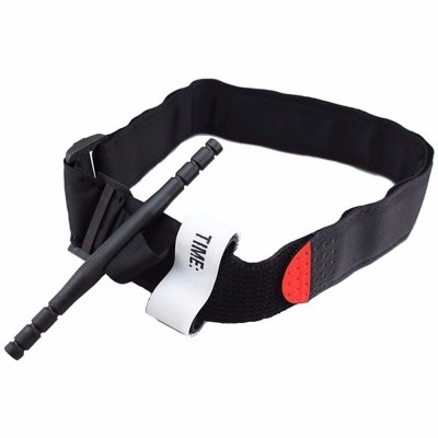 Cinto preto com tubo e etiqueta TIME branca