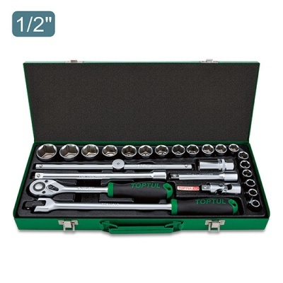 Conjunto de ferramentas TOPTUL em caixa verde com chaves e soquetes